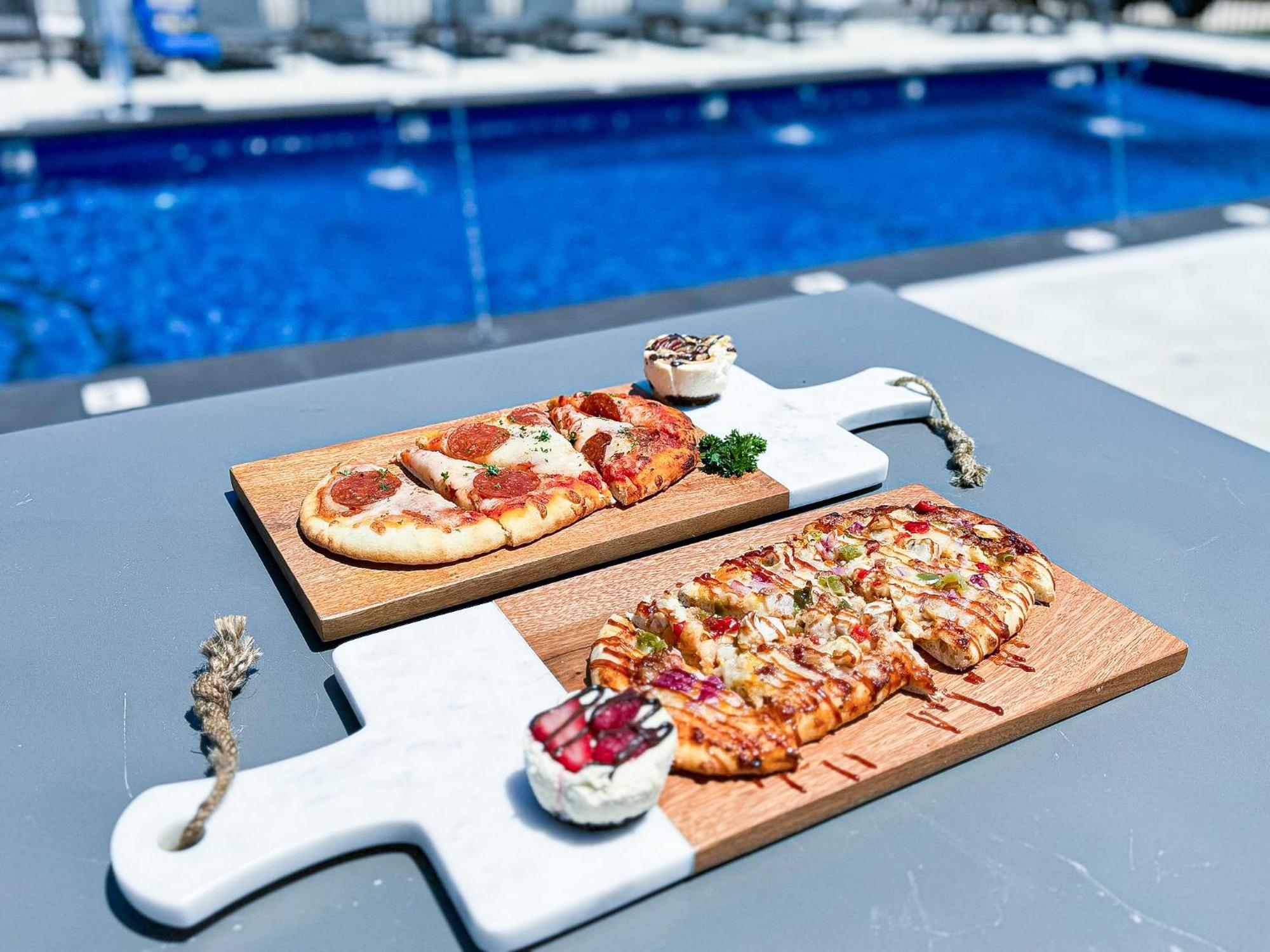 Pinemark Inn Suites Events Saint Clair Exteriör bild